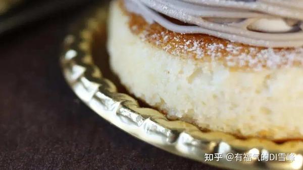 粘土做美食制作过程_用粘土做美食视频_用粘土做美食