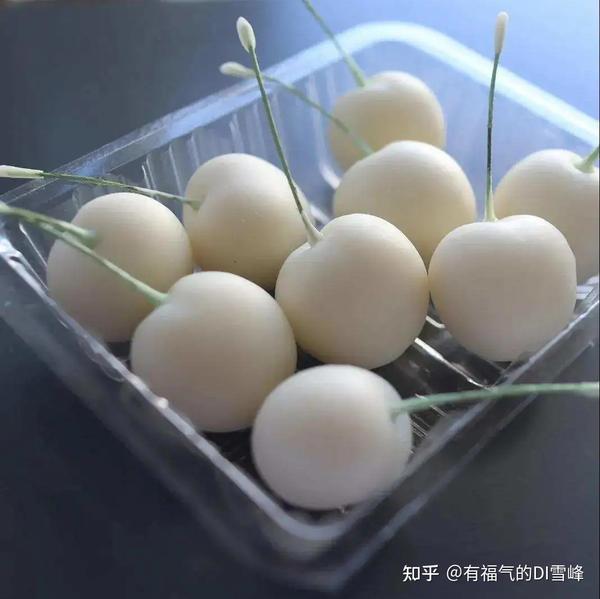 用粘土做美食视频_粘土做美食制作过程_用粘土做美食