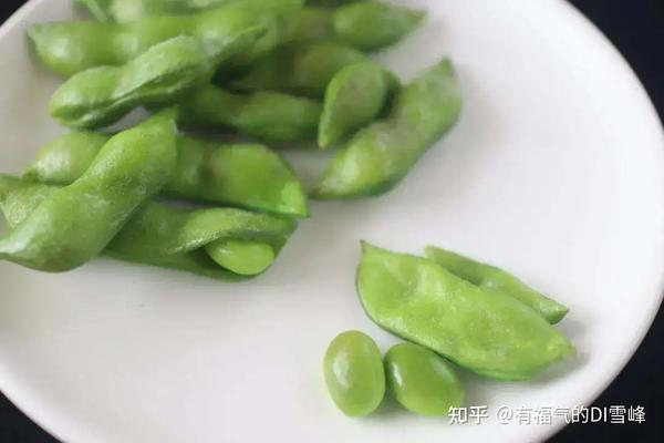 粘土做美食制作过程_用粘土做美食_用粘土做美食视频