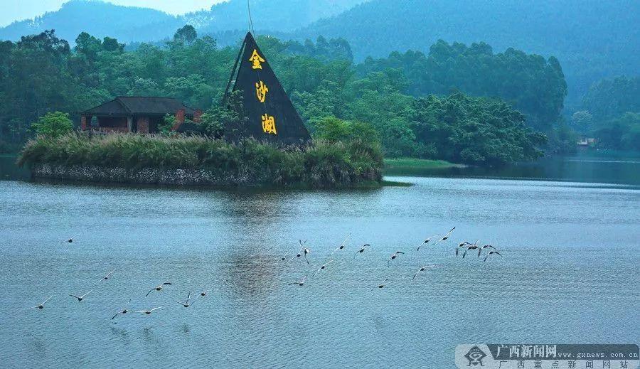北湖公园咖啡馆电话_咖啡小镇地址_咖啡馆营业时间