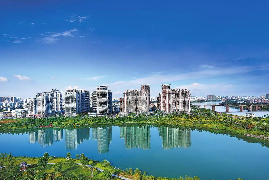 咖啡小镇地址_北湖公园咖啡馆电话_咖啡馆营业时间