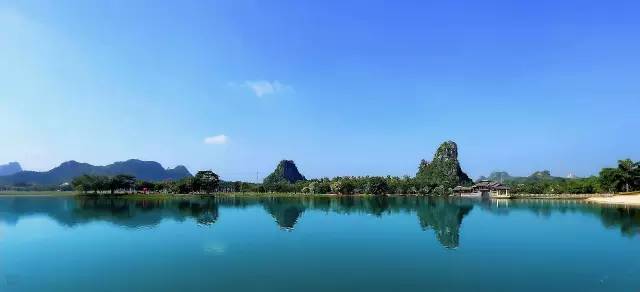 咖啡馆营业时间_北湖公园咖啡馆电话_咖啡小镇地址