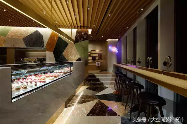 糕点店转角_转角蛋糕店_糕点店怎么装修