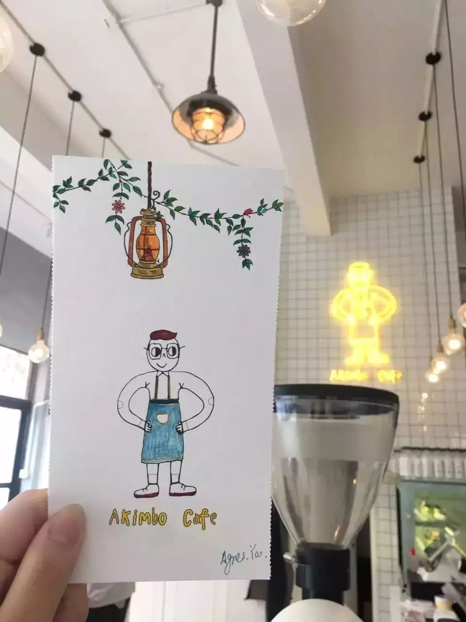 深圳哪里有小狗咖啡馆_狗狗咖啡馆能挣钱不_深圳狗狗咖啡馆