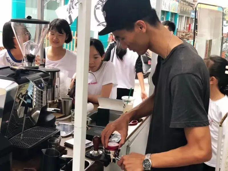 广州越秀国际总部_广州越秀国际总部广场怎么样_越秀国际总部附近美食